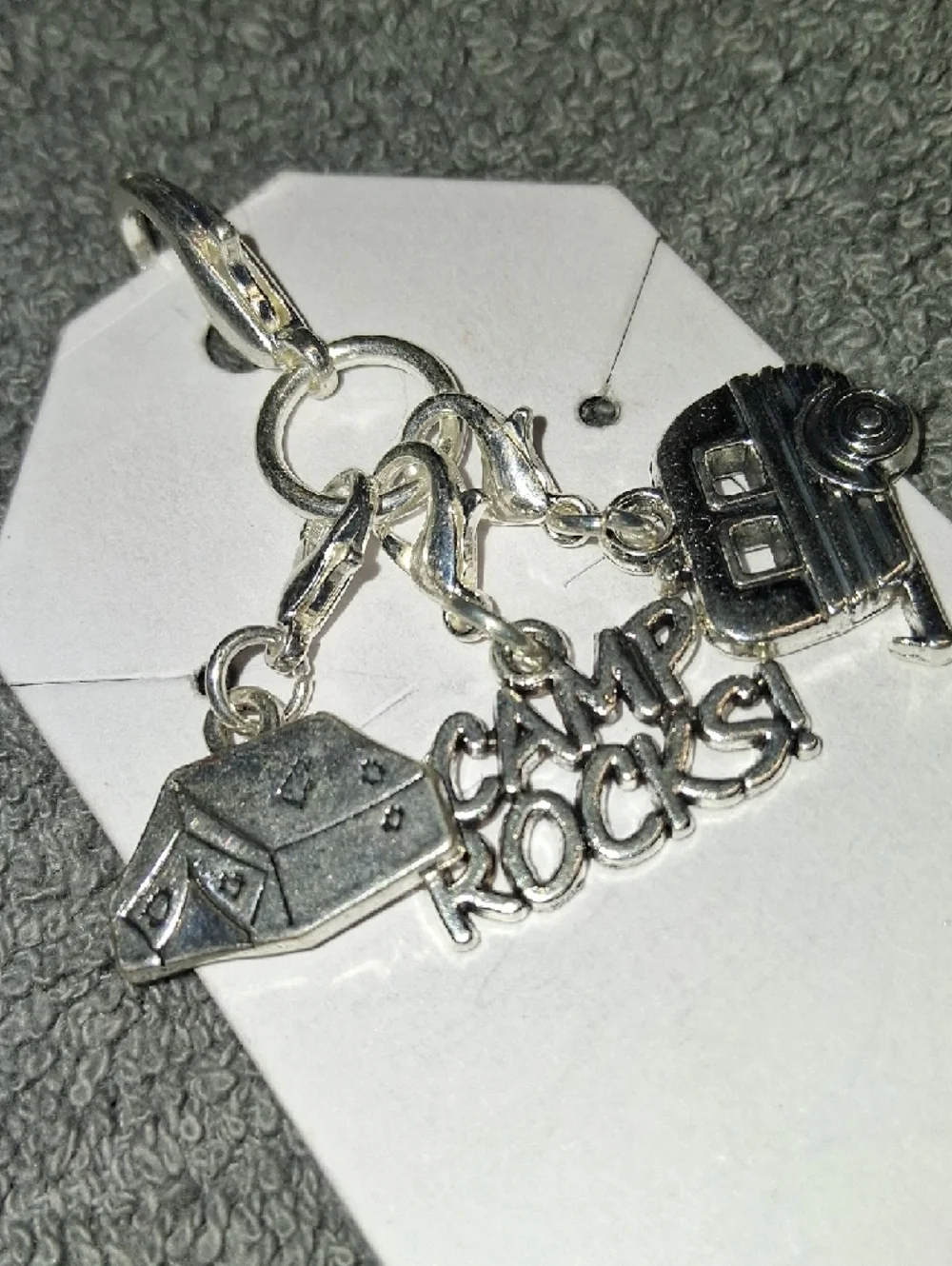 Silver 'Camp Rocks!' Keycharm - Picture 4 of 5